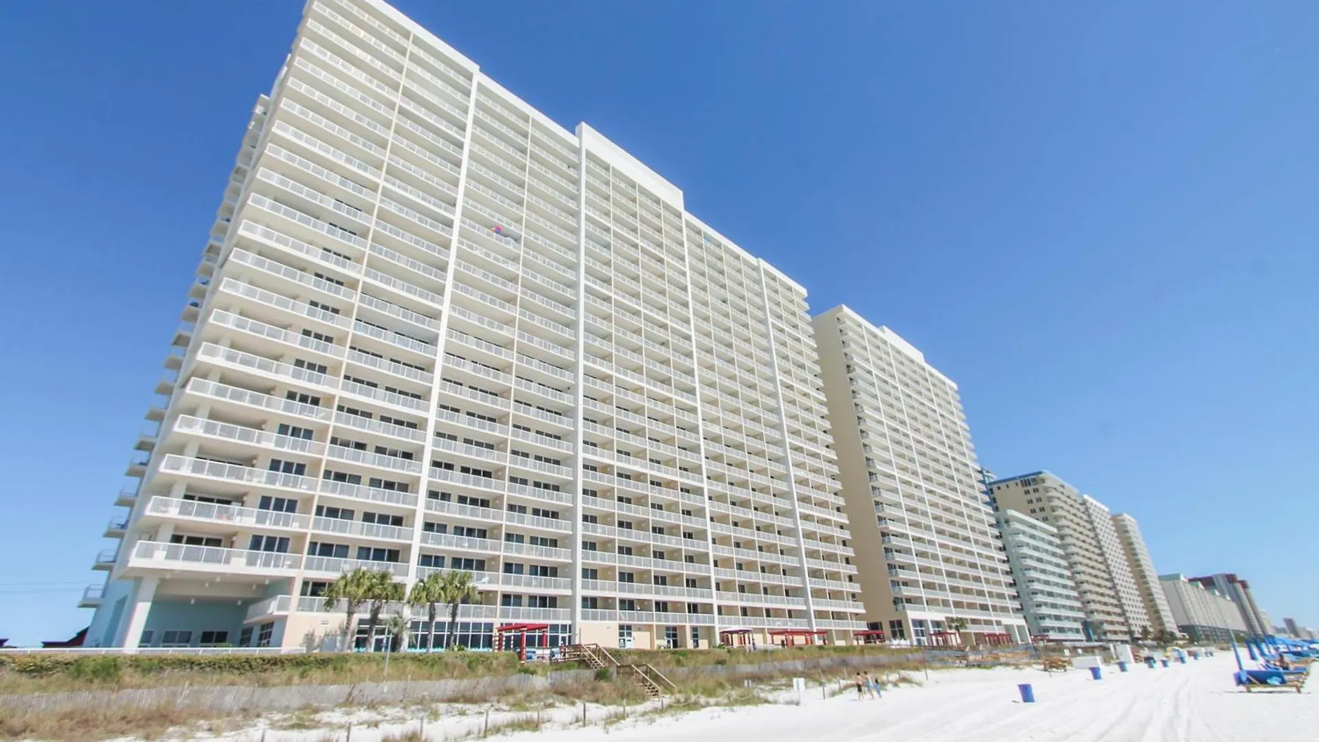 Semesterbostad Majestic Beach Resort 1411-1 By Book That Condo Panama City Beach