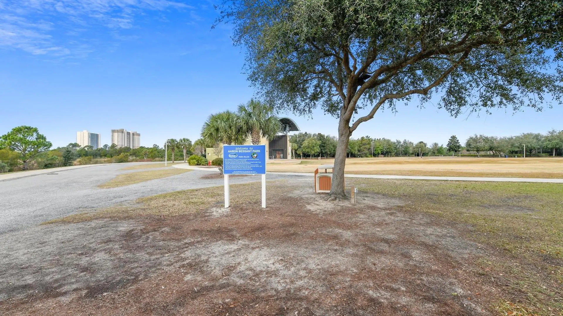 Majestic Beach Resort 1411-1 By Book That Condo Panama City Beach USA